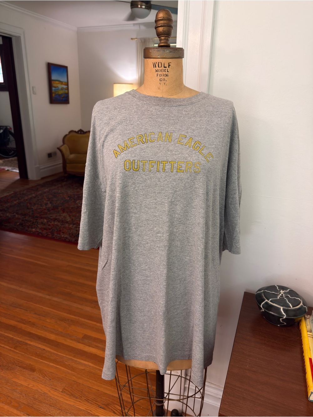 American Eagle Outfitters Heather Gray Crewneck Tee